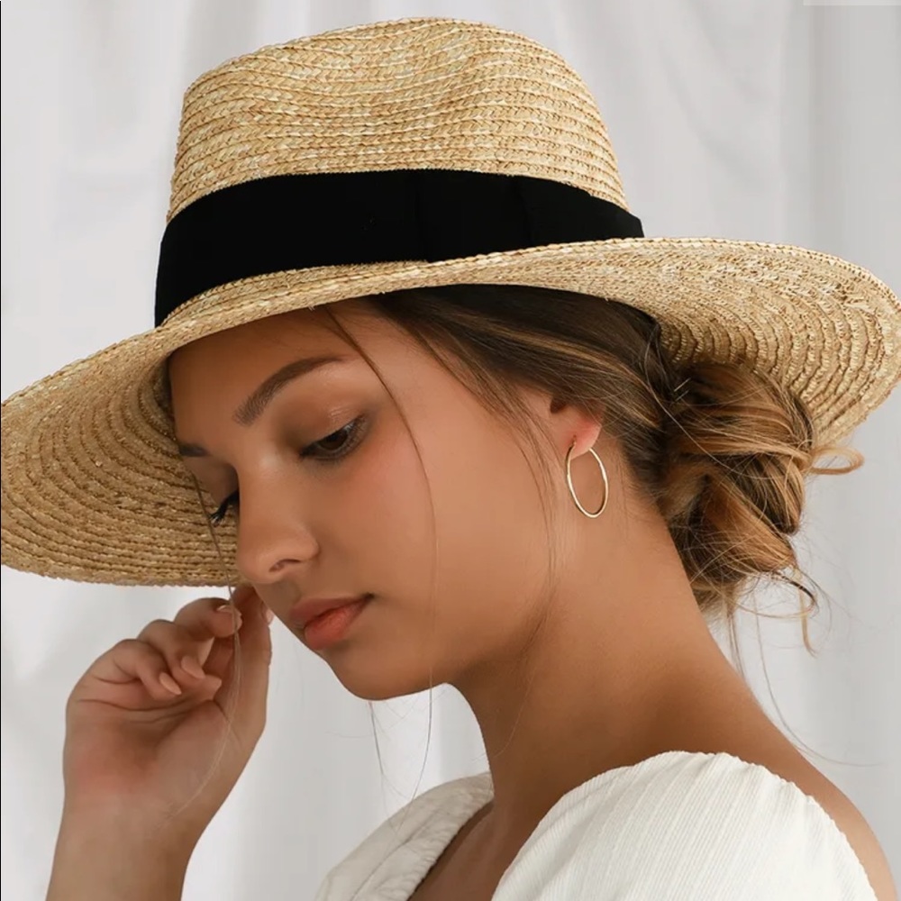Brixton beige straw hat